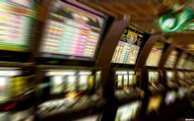 Metode pembayaran DANA dan QRIS untuk deposit mudah