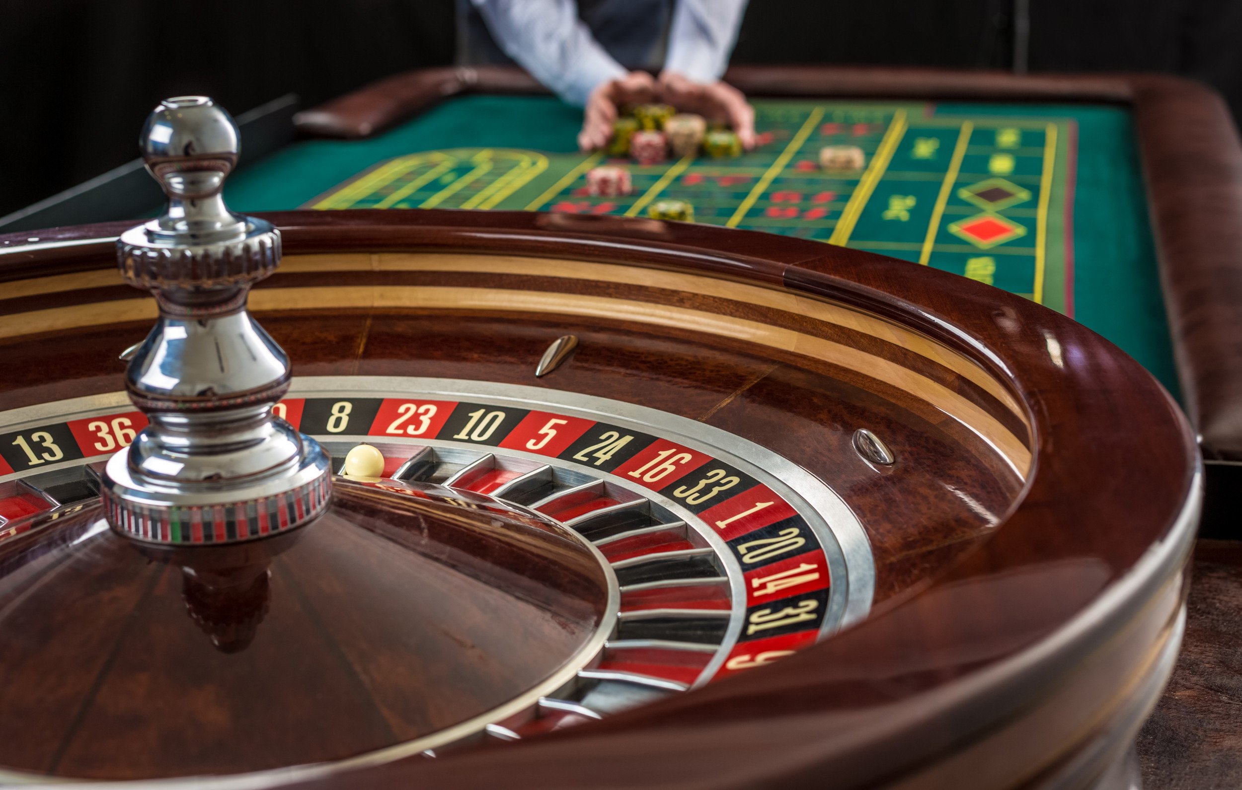 Meja Baccarat dengan dealer profesional SA Gaming Meja Baccarat SA Gaming dengan dealer dan pemain aktif